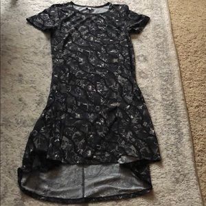 Small lularoe Carly 🖤🖤🖤